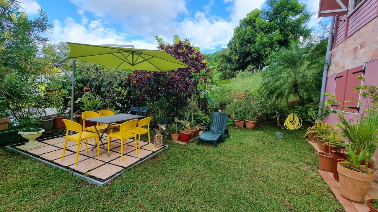 Appartement La Visite Tropicale à Rivière-Pilote Extérieur photo